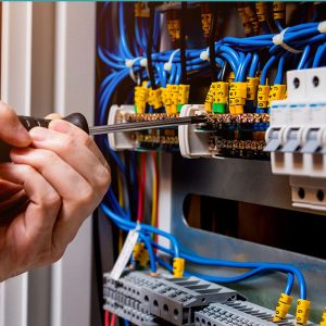 Kurs z uprawnieniami elektrycznymi